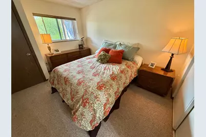 3300 Louisiana Avenue S #326, Saint Louis Park, MN 55426 - Photo 4