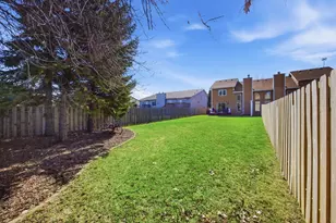 2414 26th St S, Fargo,  58103 - Photo 4