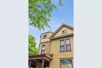 1121 4th Avenue S, Fargo,  58103 - Photo 4