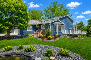 8258 169th St W, Lakeville, MN 55044 - Photo 2