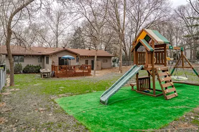 812 8th Street NE, Little Falls, MN 56345 - Photo 2