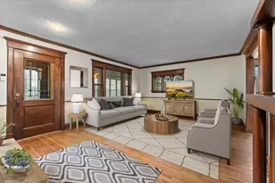 924 Marshall Ave, Saint Paul, MN 55104 - Photo 16