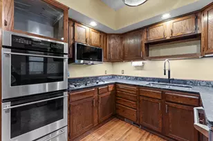 924 Marshall Ave, Saint Paul, MN 55104 - Photo 28
