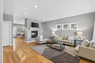4304 Stevens Ave, Minneapolis, MN 55409 - Photo 1