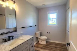 716 Washington St, Kenyon, MN 55946 - Photo 10