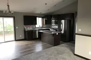 37576 Granite Ct, North Branch, MN 55056 - Photo 2