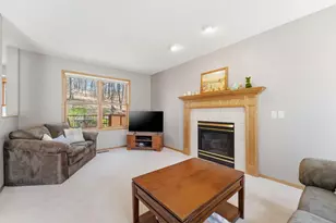 4030 Woodhill Ct, Rockford, MN 55373 - Photo 4