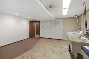 6112 Jeffrey Ln, Edina, MN 55436 - Photo 36