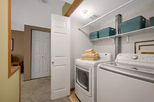 7637 Century Ct, Chanhassen, MN 55317 - Photo 20