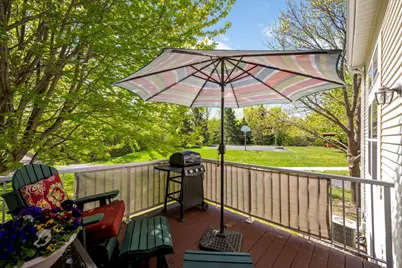 7637 Century Court, Chanhassen, MN 55317 - Photo 8