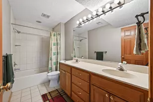 6120 Valley Creek Rd, Woodbury, MN 55125 - Photo 20
