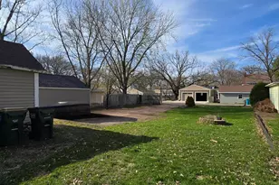 711 3rd Ave SE, Waseca, MN 56093 - Photo 16