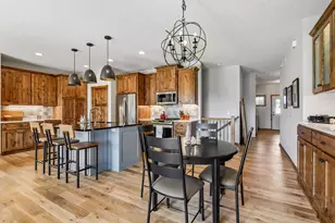121 Vista Way, Waconia, MN 55387 - Photo 18