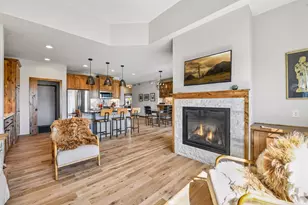121 Vista Way, Waconia, MN 55387 - Photo 8