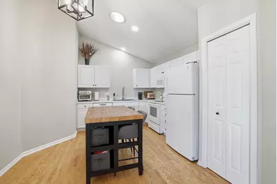 13642 97th Place N, Maple Grove, MN 55369 - Photo 14