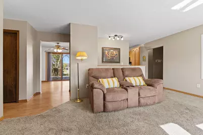 61 212th Lane NW, Cedar, MN 55011 - Photo 4