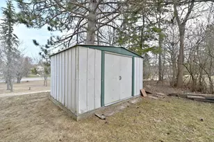 101 Lakeview Blvd, Coleraine, MN 55722 - Photo 22