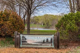 2595 Vale Crest Rd, Golden Valley, MN 55422 - Photo 52