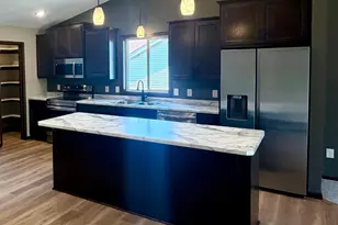 1615 Park View Ln NE, Sauk Rapids, MN 56379 - Photo 2