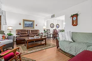 4936 Poppy Ln, Edina, MN 55435 - Photo 2