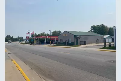 107 Main Street E, Baudette, MN 56623 - Photo 1