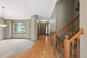 8270 Dawson Way, Inver Grove Heights, MN 55076 - Photo 2