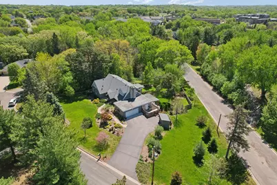 784 Hilltop Court, Mendota Heights, MN 55118 - Photo 14