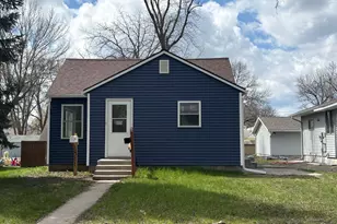 311 17th St N, Benson, MN 56215 - Photo 1