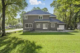 9550 Woodlawn Pl N, Champlin, MN 55316 - Photo 6