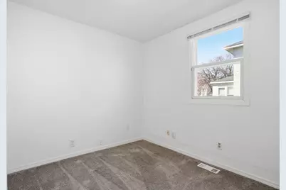 4148 Bryant Avenue N, Minneapolis, MN 55412 - Photo 18