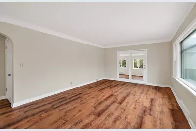 200 Belvidere Street E, Saint Paul, MN 55107 - Photo 4
