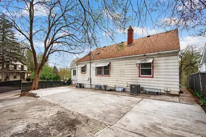 200 Belvidere Street E, Saint Paul, MN 55107 - Photo 30