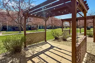 194 Shetland Ln, Lino Lakes, MN 55014 - Photo 16