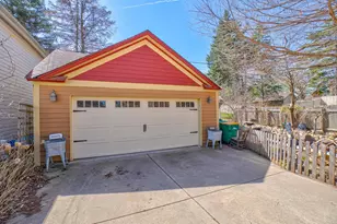 613 Olive St W, Stillwater, MN 55082 - Photo 36