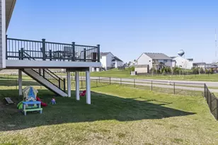 380 Cross Cir, Dundas, MN 55019 - Photo 36