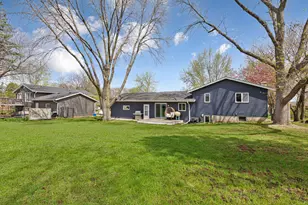 1702 McKinley Dr, Northfield, MN 55057 - Photo 4