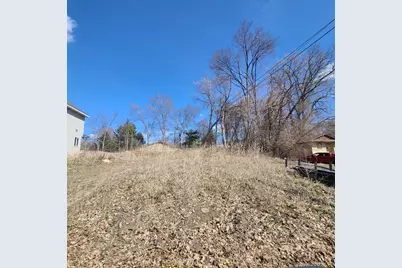 1104 Mackubin Street, Saint Paul, MN 55117 - Photo 2