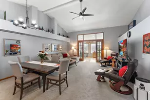 7556 Ojibway Park Bay, Woodbury, MN 55125 - Photo 4