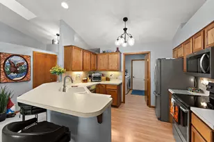 7556 Ojibway Park Bay, Woodbury, MN 55125 - Photo 14