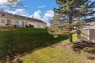 7556 Ojibway Park Bay, Woodbury, MN 55125 - Photo 32