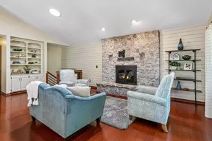 8648 Park Ave, Saint Bonifacius, MN 55375 - Photo 10