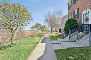 1354 Savanna Dr, Shakopee, MN 55379 - Photo 2