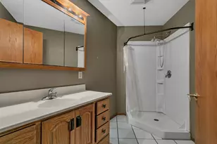 1002 Brook Ct, Sauk Rapids, MN 56379 - Photo 24