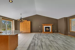1002 Brook Ct, Sauk Rapids, MN 56379 - Photo 10