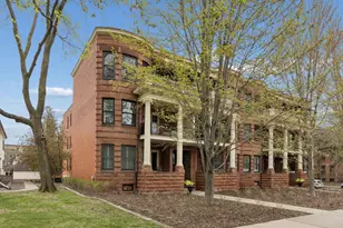 672 Summit Ave, Saint Paul, MN 55105 - Photo 28