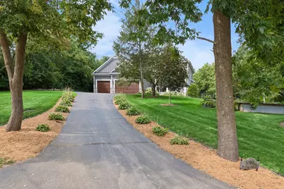 899 Rolling Bluff, Excelsior, MN 55331 - Photo 2