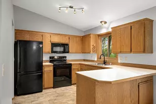 16690 Willow Ln SW, Prior Lake, MN 55372 - Photo 4