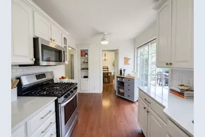 3137 Nevada Avenue S, Saint Louis Park, MN 55426 - Photo 10