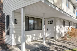 9307 73rd St S, Cottage Grove, MN 55016 - Photo 4