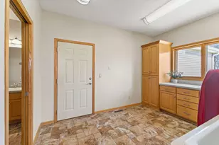 39541 Eastwood Ave, North Branch, MN 55056 - Photo 50